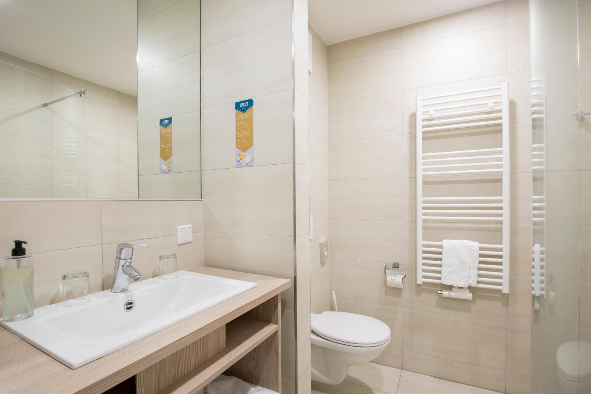 Viva Hotel Luebeck Luaran gambar