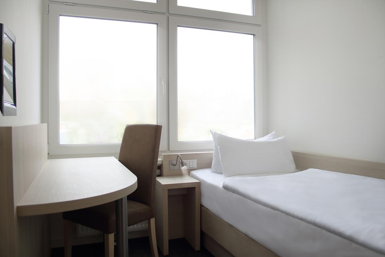 Viva Hotel Luebeck Luaran gambar