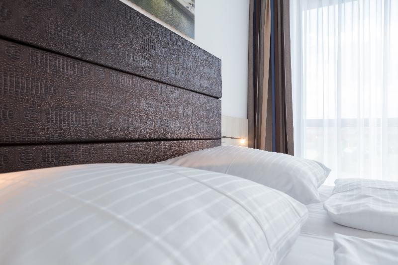 Viva Hotel Luebeck Luaran gambar