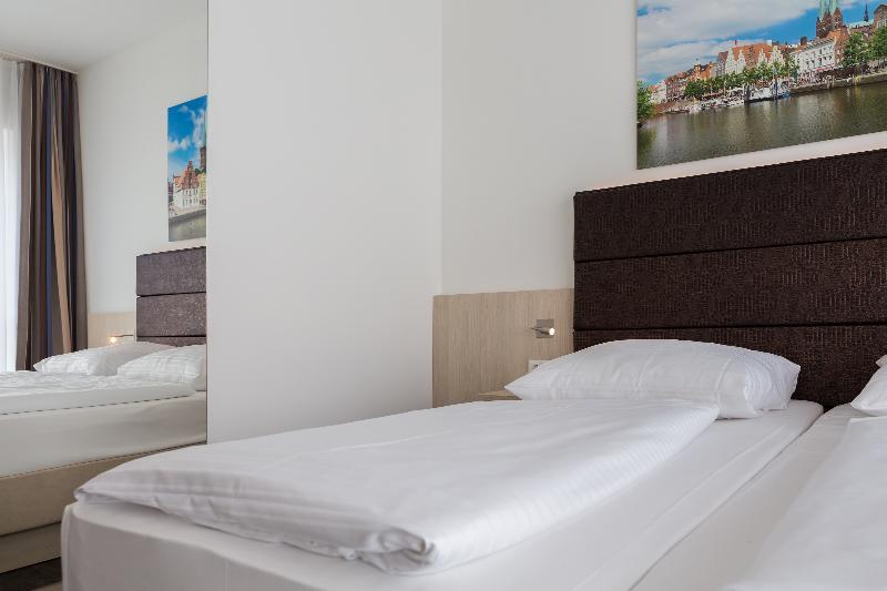 Viva Hotel Luebeck Luaran gambar